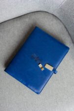 Smart блокнот з зарядкою Еко-шкіра глянець в синьому кольорі павербанк 10000 mAh - Зображення 3