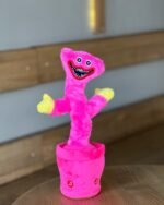 М'яка інтерактивна іграшка Танцюючий кактус плюшевий монстр Кісі Місі  повторює слова і співає рожева